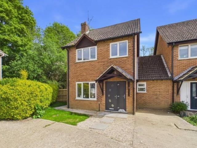 House for sale in Lychpit, Priest Down