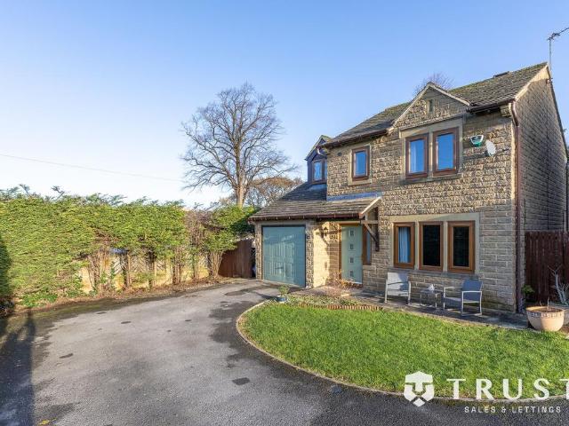 House for sale in Firthcliffe, Roberttown
