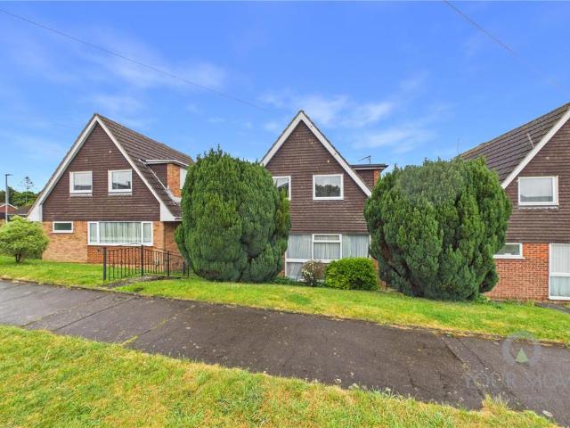 House for sale in Spring Park, Kingsthorpe