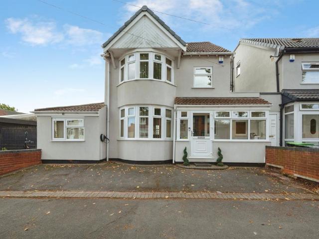 House for sale in Smethwick, West Midlands