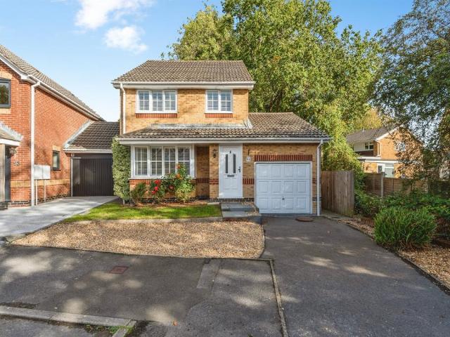 House for sale in Crowdhill, Eastleigh