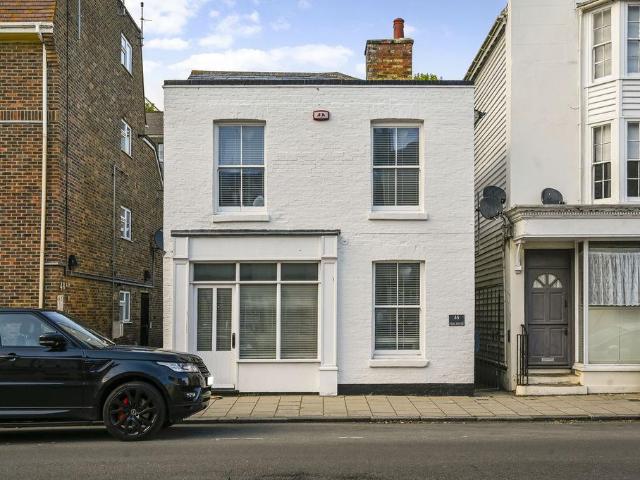 House for sale in Golden Valley, Folkestone