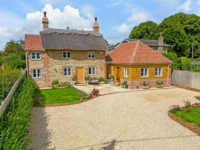 House for sale in Kingston Bagpuize with Southmoor, Dromore
