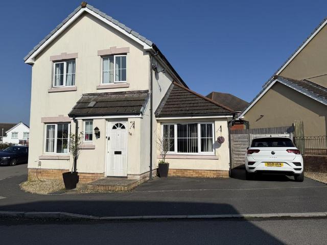 House for sale in Box, Llanelli