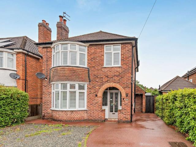 House for sale in Elmfield, Leicestershire