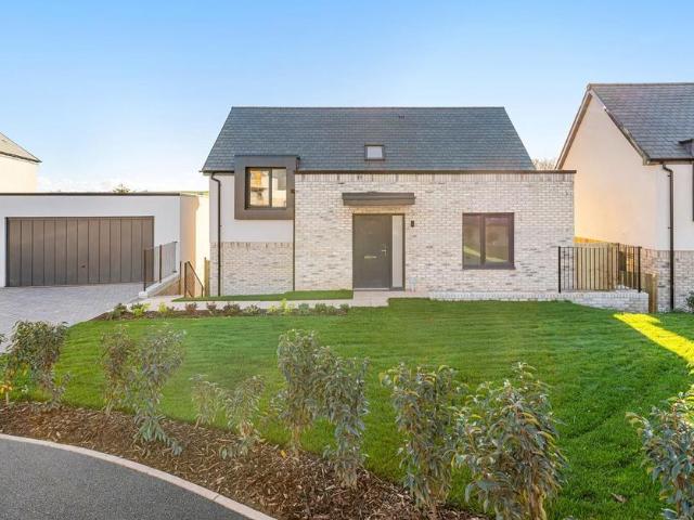 House for sale in Chillington, Strode