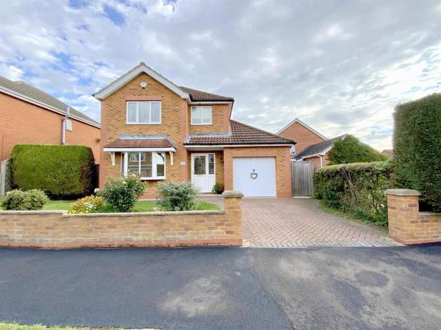 House for sale in Holton le Clay, Belleau