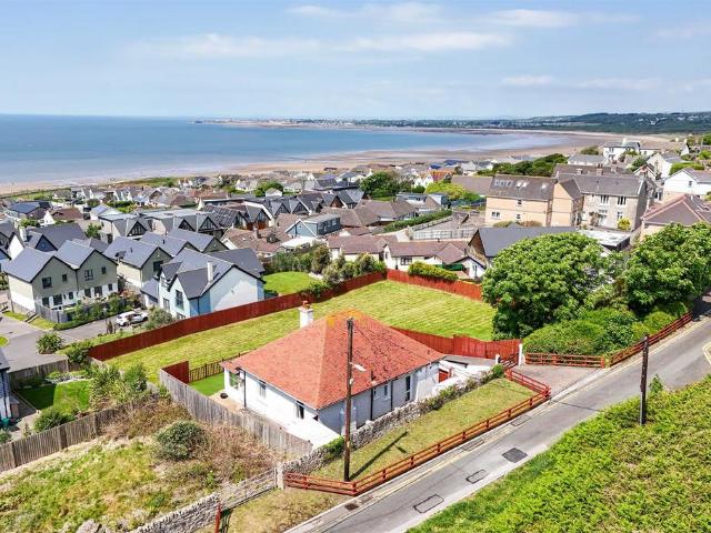 House for sale in Ogmore-by-sea, Wales