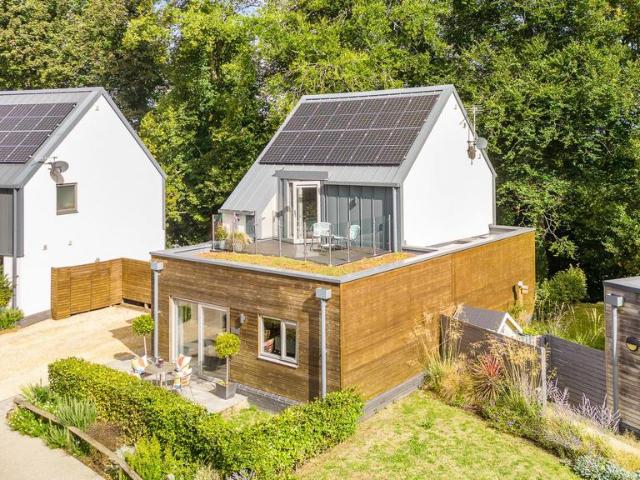 House for sale in Falcon Lodge, Wales