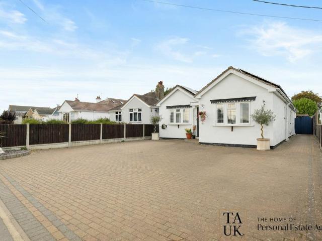 House for sale in Feering, Braintree