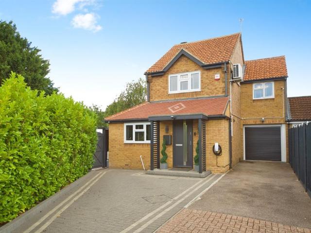 House for sale in Broxbourne, Hertfordshire