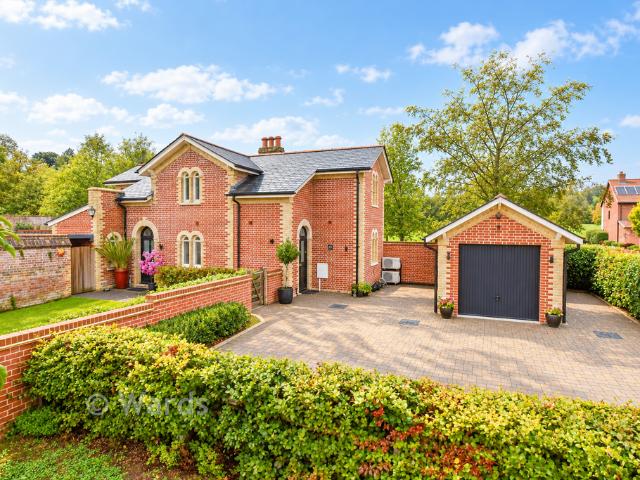 House for sale in Leybourne Chase, Tonbridge and Malling