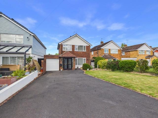 House for sale in Chartridge, Asheridge
