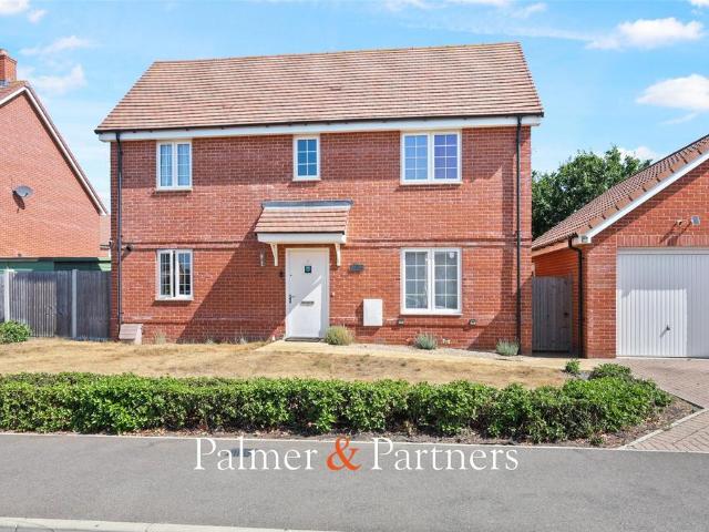House for sale in Dale Hill, Essex