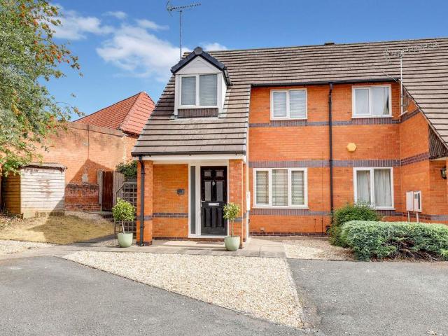 House for sale in Barton In Fabis, East Midlands