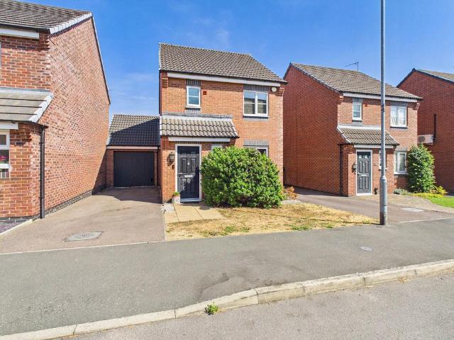 House for sale in Pinfold, Leicestershire