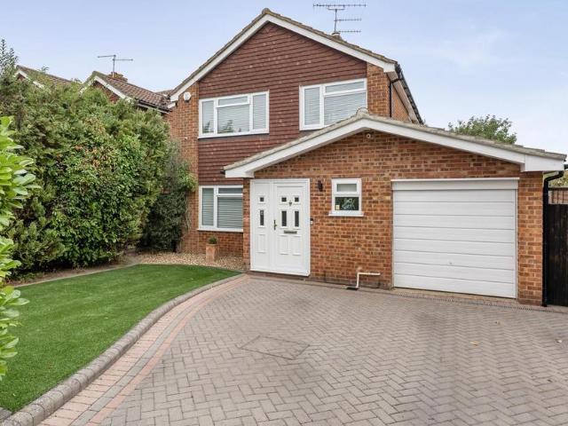 House for sale in Moulsham Green, Hart