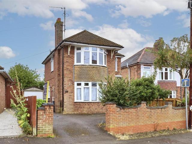House for sale in Higham Ferrers, North Northamptonshire