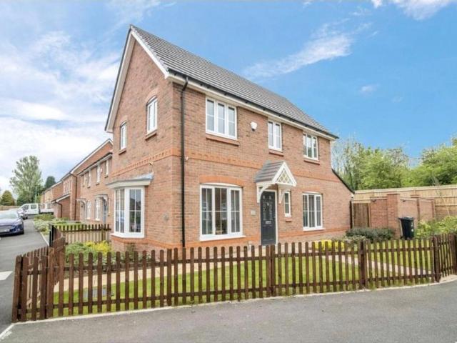 House for sale in Darlaston, Walsall