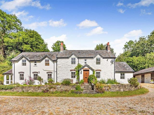 House for sale in Pentre Isaf, Llannefydd