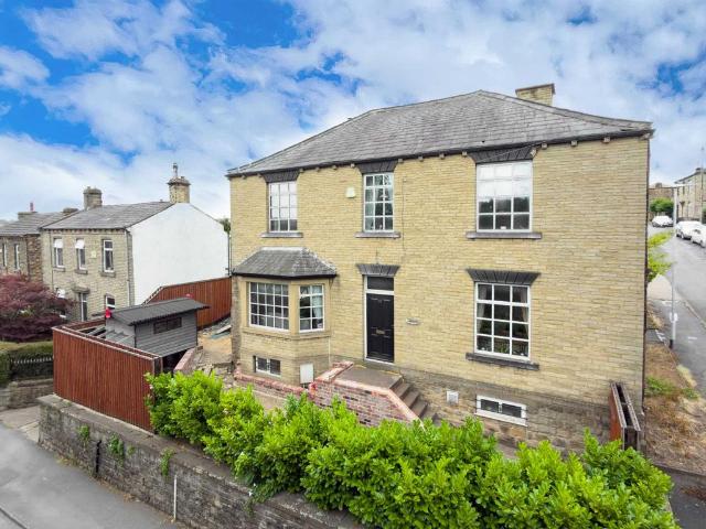 House for sale in Firthcliffe, Millbridge