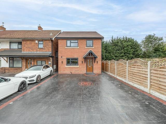 House for sale in Dudley Port Business Centre, Sandwell