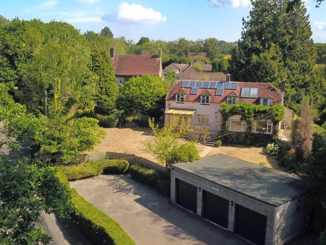 House for sale in Horsham, West Sussex