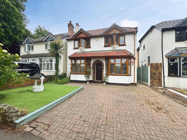 House for sale in Mayer's Green, West Bromwich
