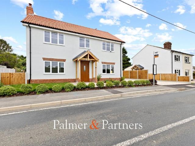 House for sale in Dale Hill, Essex