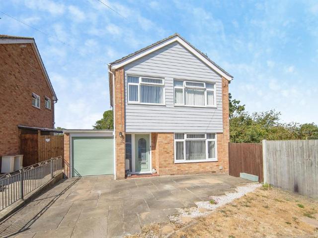 House for sale in Holland-on-Sea, Dale Hill