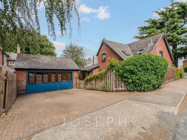 House for sale in California, Key Street