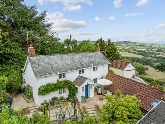 House for sale in Wootton Fitzpaine, East Dorset