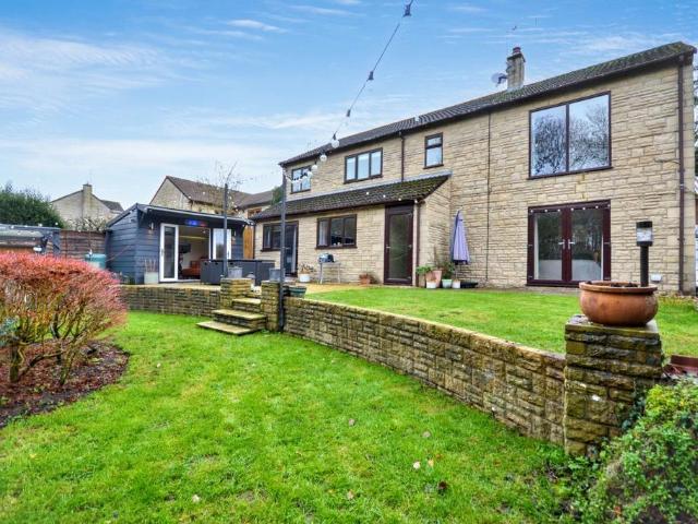 House for sale in Crookhill, Worcestershire