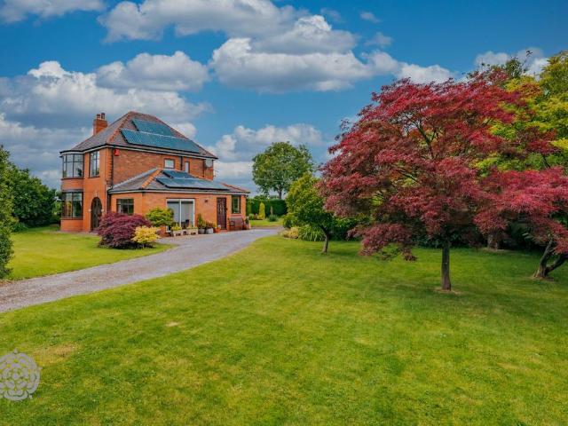 House for sale in Newchurch, Warrington