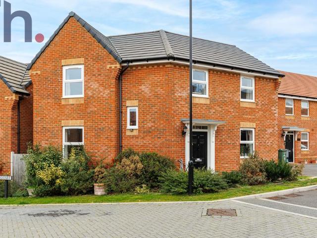 House for sale in Pan Meadows, Shide