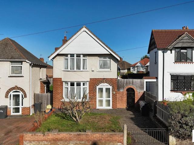 House for sale in Stocking Farm, Old Wharf