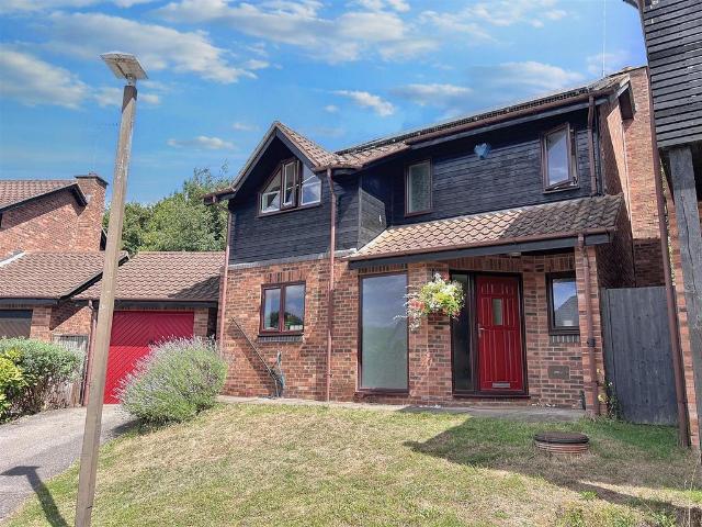 House for sale in Great Linford, Milton Keynes