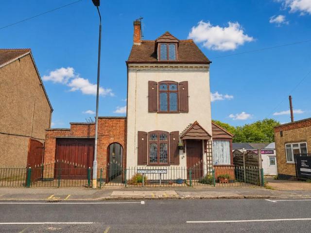 House for sale in Lash Hill, Barton