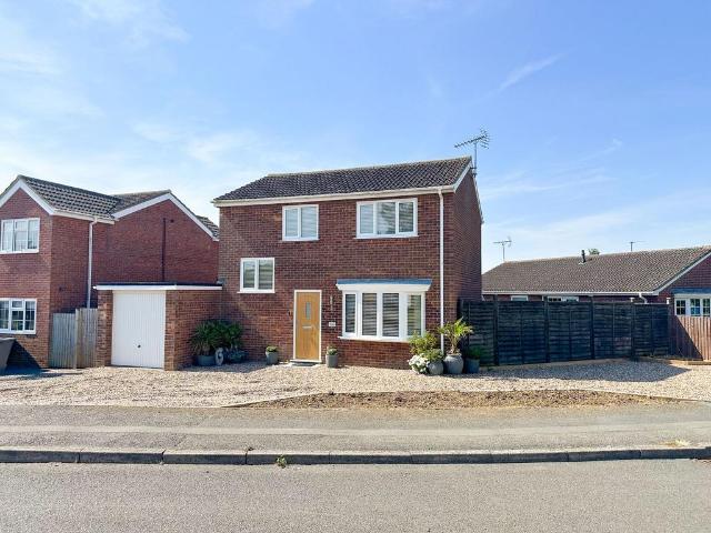 House for sale in Rothwell
