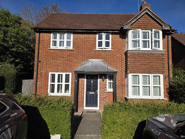 House for sale in Herne and Broomfield, The Bridge