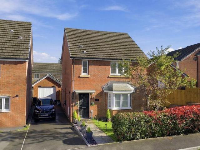 House for sale in Twyn-yr-Odyn, Drope