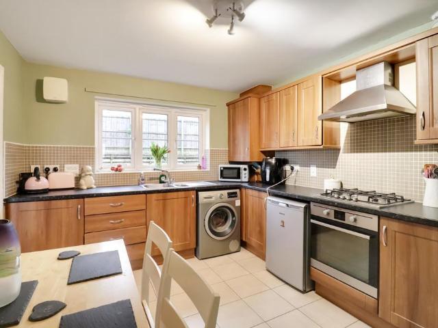 House for sale in Elmfield, Leicestershire