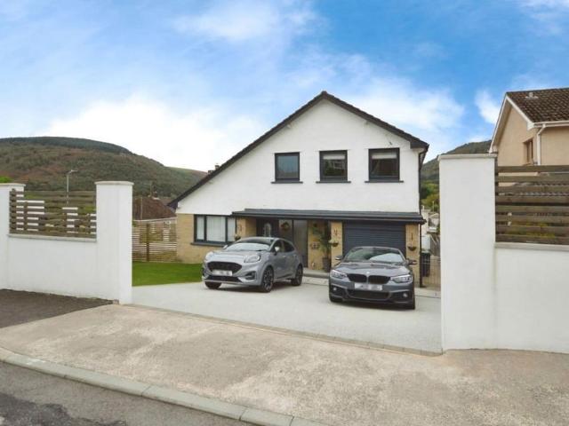 House for sale in Cwmafan, Wales