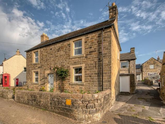 House for sale in Froggatt, East Midlands