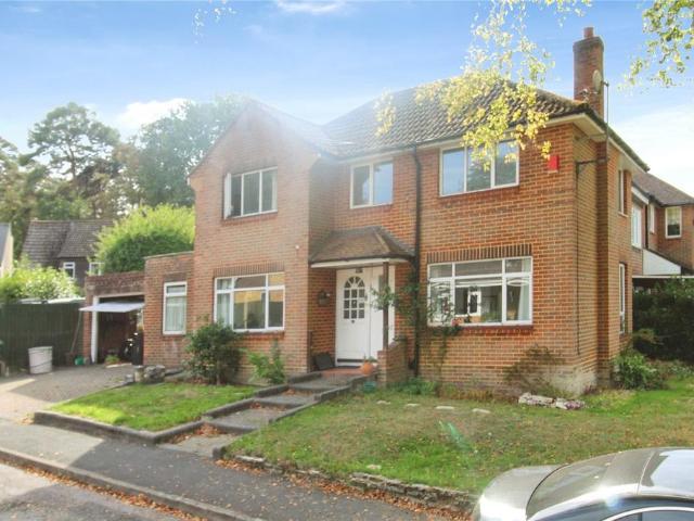 House for sale in Bassett, Southampton