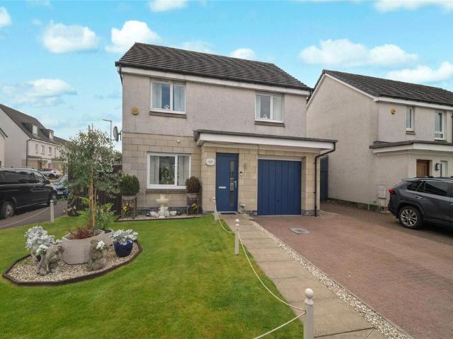 House for sale in Newbank, Scotland