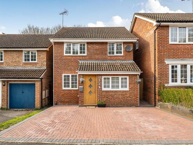 House for sale in Barton Stacey, Hampshire