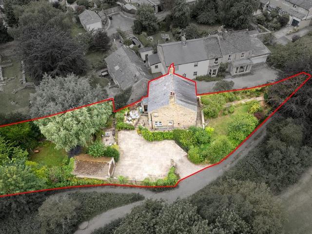 House for sale in Stydd, Paradise