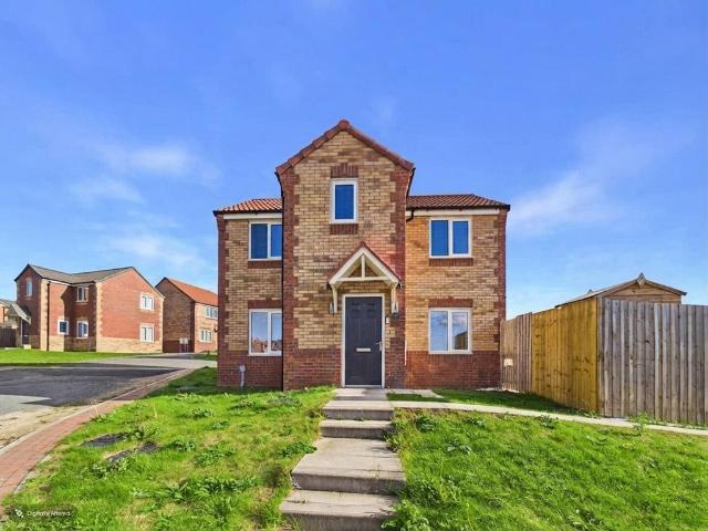 House for sale in Ranisbrough Park, Wakefield