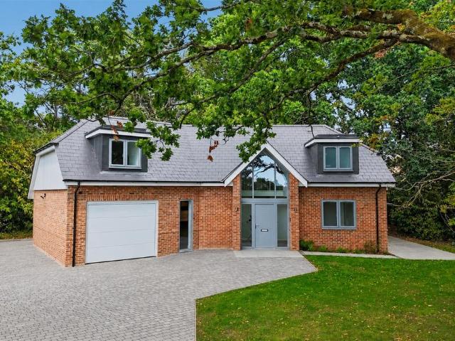 House for sale in Creekmoor, Poole